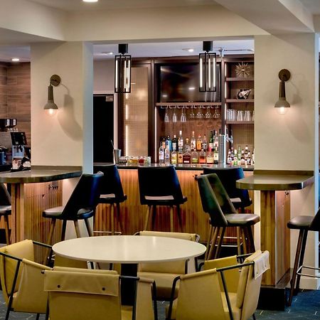 Courtyard Philadelphia Plymouth Meeting Hotel Bagian luar foto