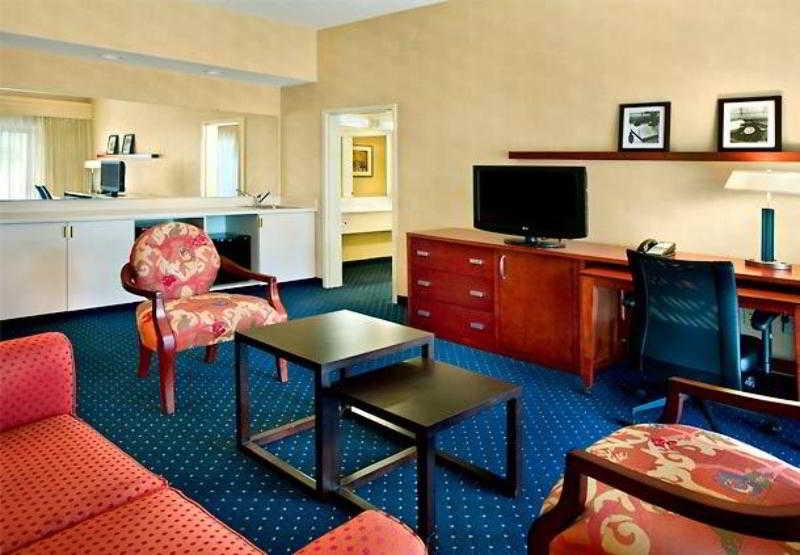 Courtyard Philadelphia Plymouth Meeting Hotel Ruang foto