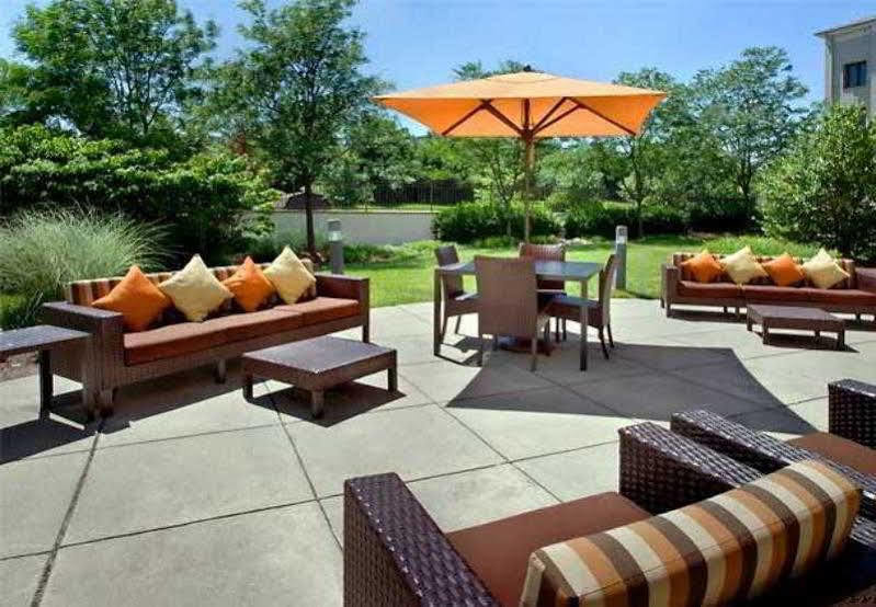 Courtyard Philadelphia Plymouth Meeting Hotel Bagian luar foto